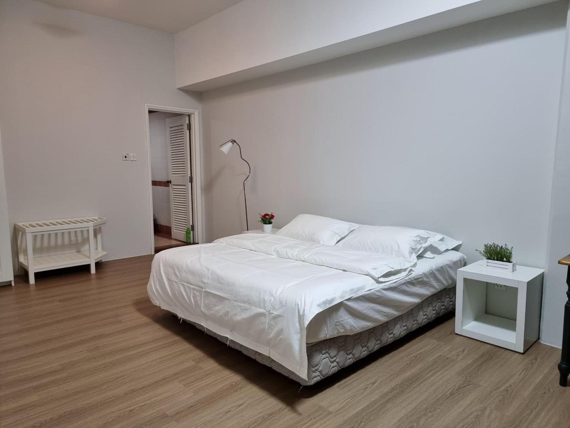 Cozzzy Hut Riverbank Suites Kuching With Spectacular River View Екстер'єр фото